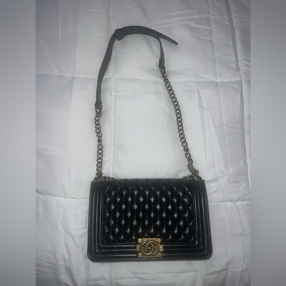 Black and gold hard ware luxury purse